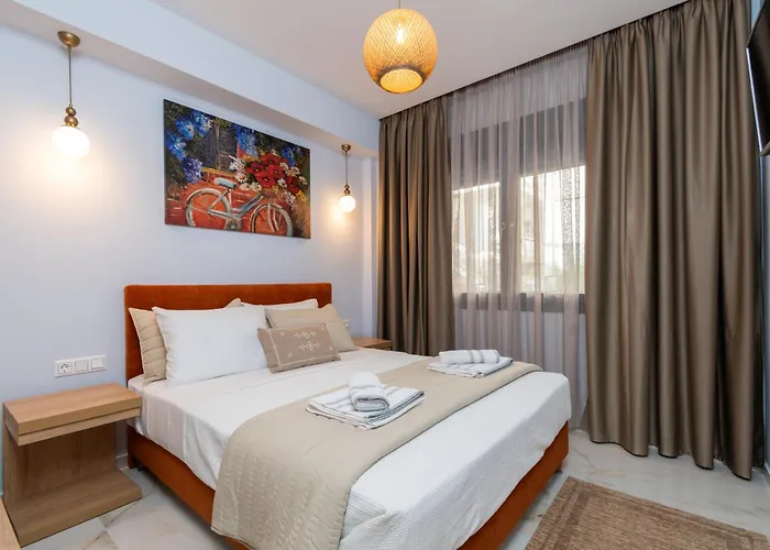 Elena's Luxury Sea View House 3 * 네오스마르마라스